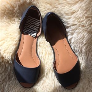 UO navy flats - brand new in box